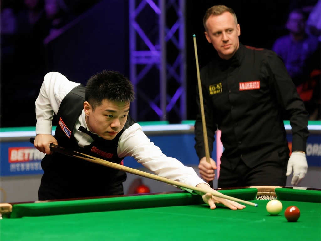 台球传奇亨得利与新星赵心童的精彩对谈
